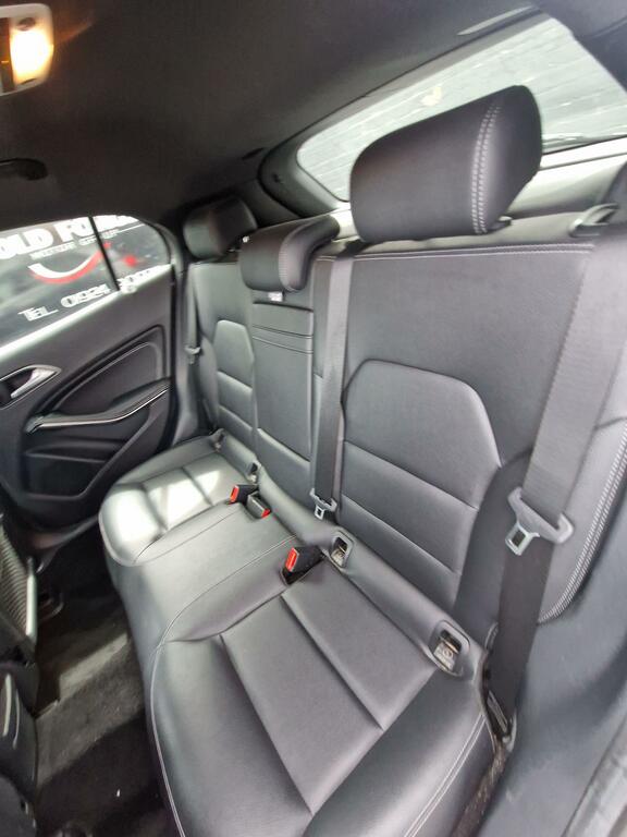 Mercedes-Benz GLA Class Gla 220 D 4Matic Grey #37