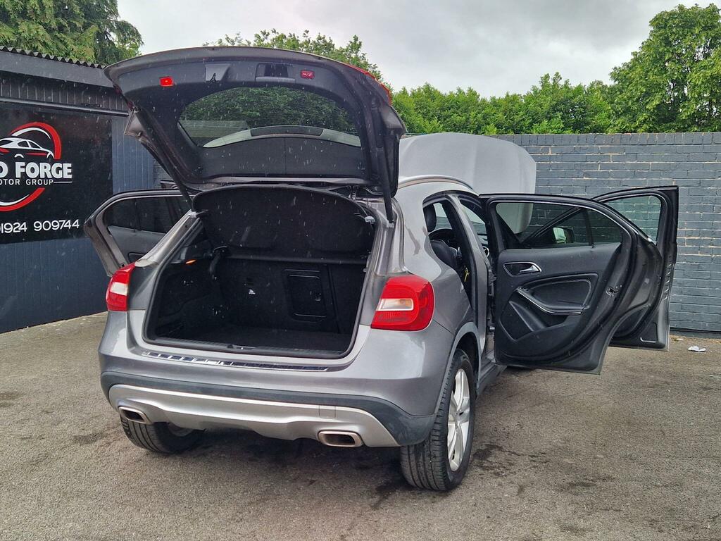 Mercedes-Benz GLA Class Gla 220 D 4Matic Grey #19