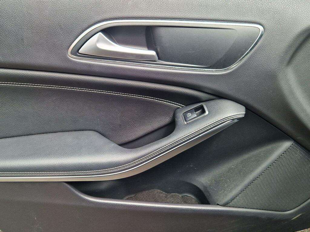 Mercedes-Benz GLA Class Gla 220 D 4Matic Grey #35