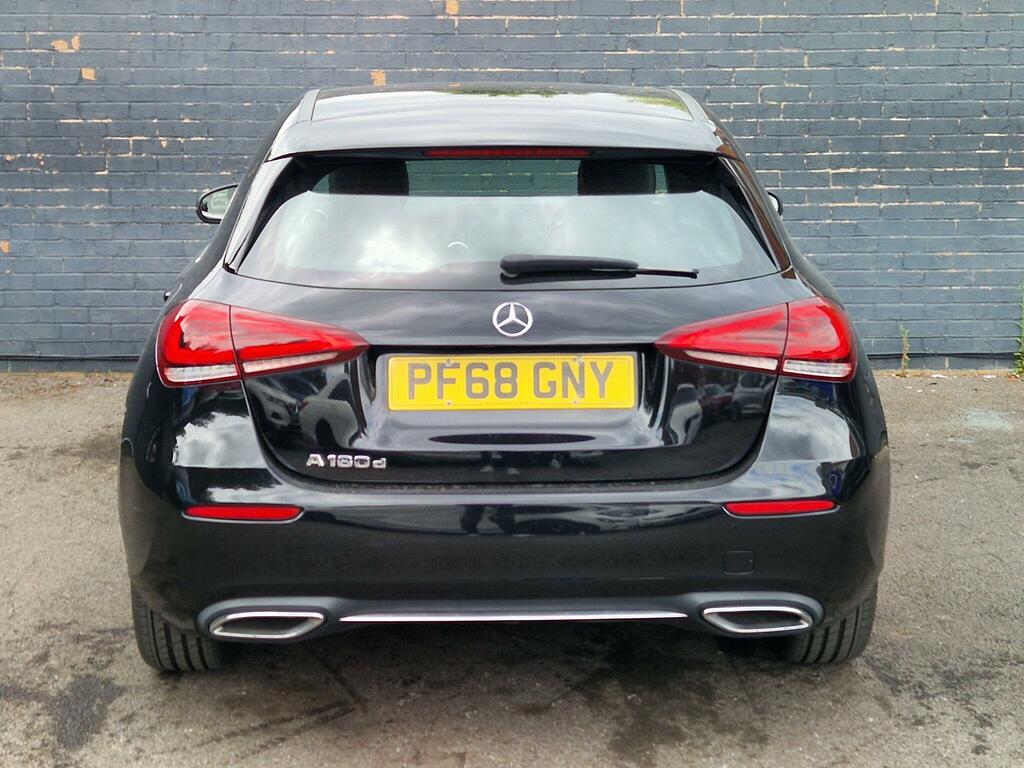 Mercedes-Benz A Class A200 Amg Line Premium Red #8