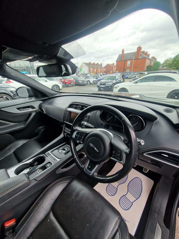 Jaguar F-Pace Diesel Red #27