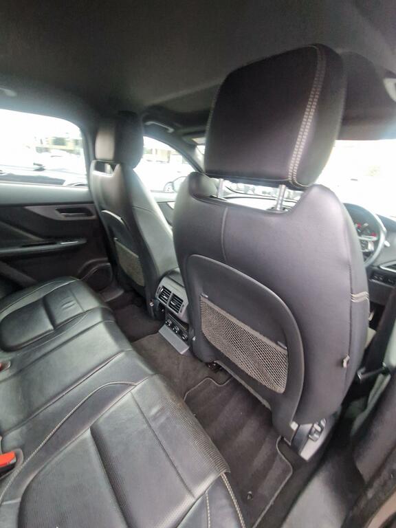 Jaguar F-Pace Diesel Red #31