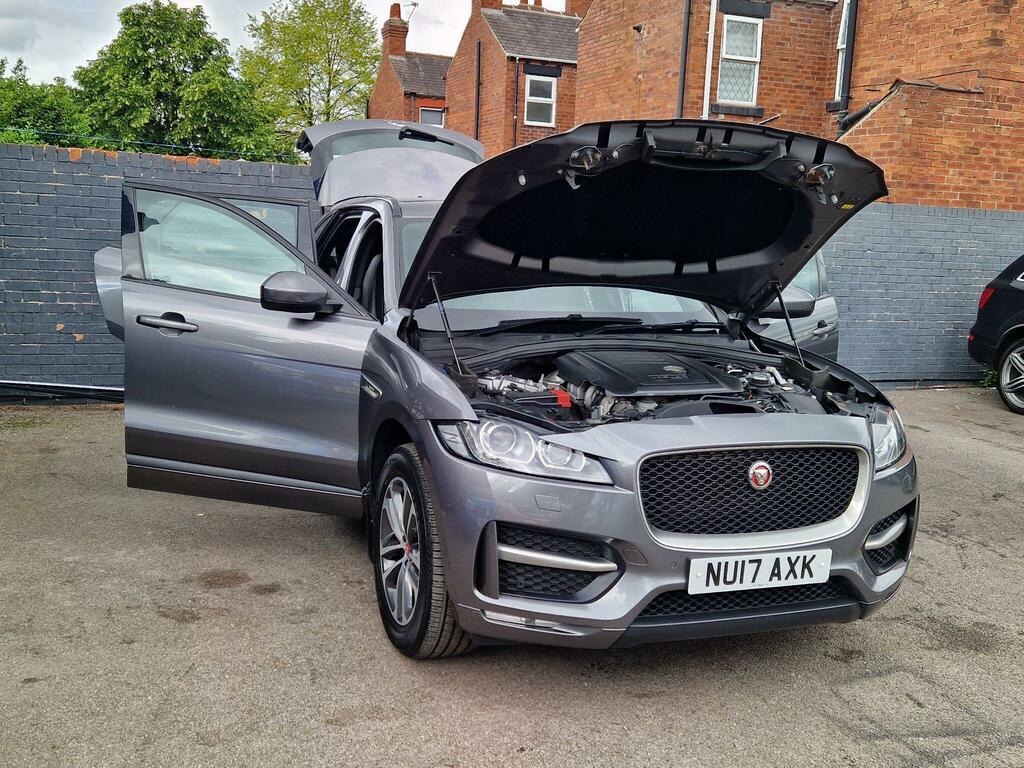 Jaguar F-Pace Diesel Red #10
