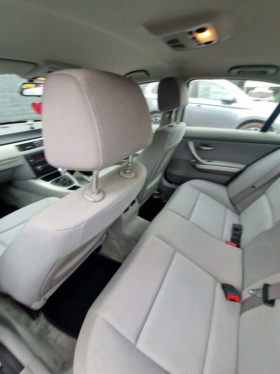 BMW 3 Series 2.0 320D Se 175 Bhp Black #36