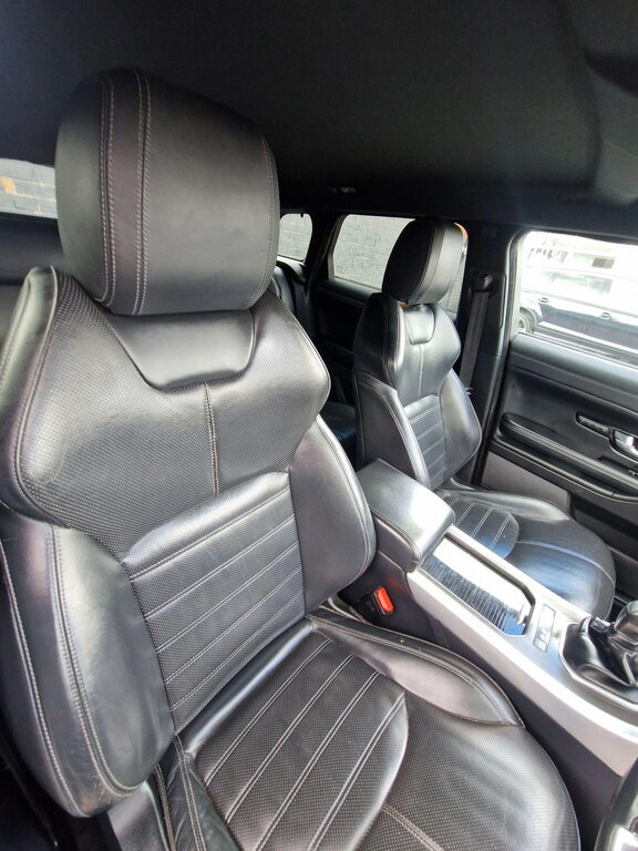 Land Rover Range Rover Evoque Se Tech Black #28