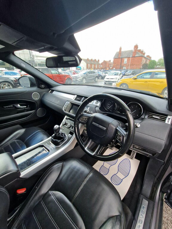 Land Rover Range Rover Evoque Se Tech Black #25