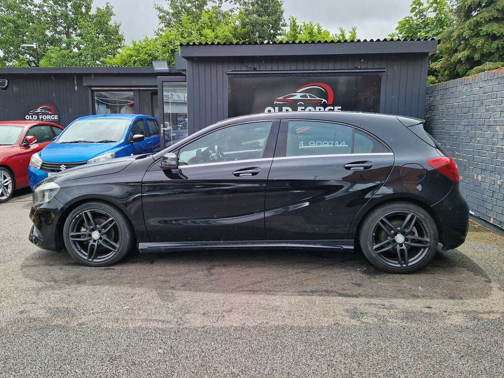 Mercedes-Benz A Class 2.1 A200d Amg Line Euro 6 Ss Black #5