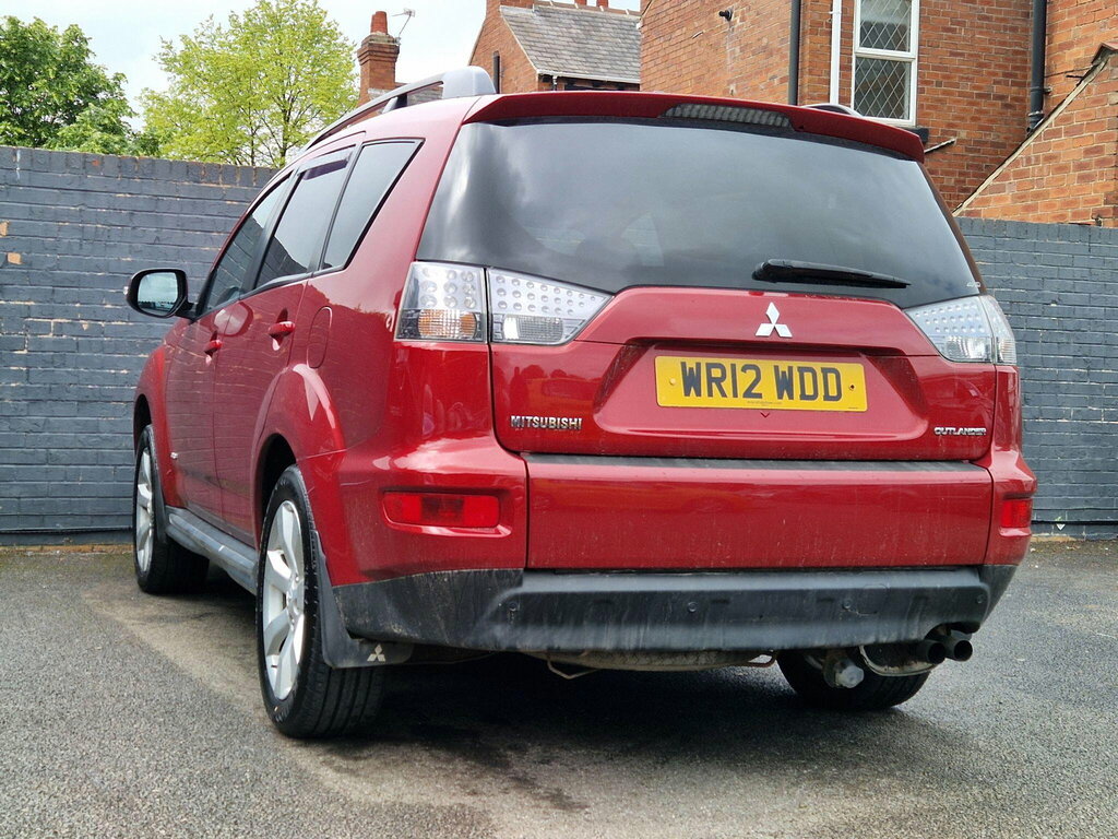 Mitsubishi Outlander Di-d Gx 4 Red #21