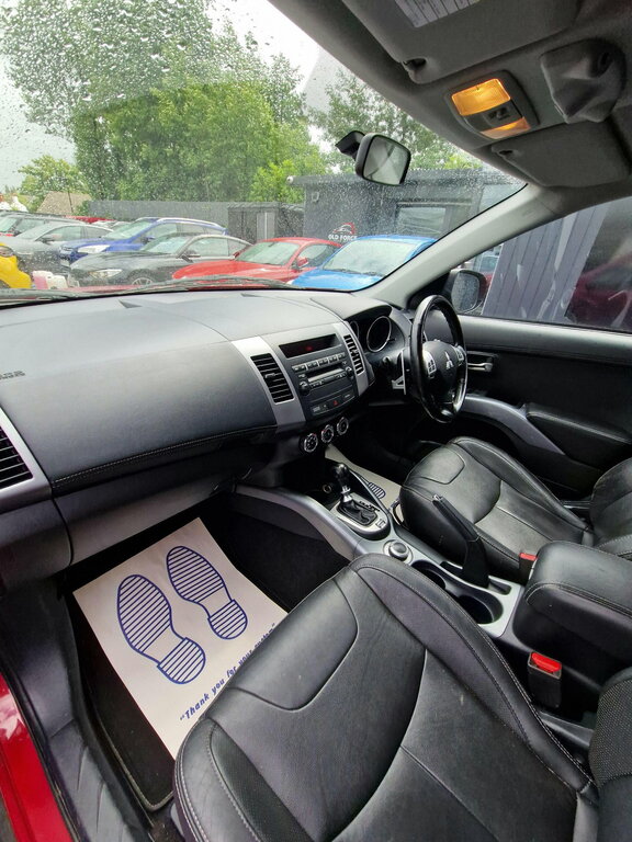Mitsubishi Outlander Di-d Gx 4 Red #33