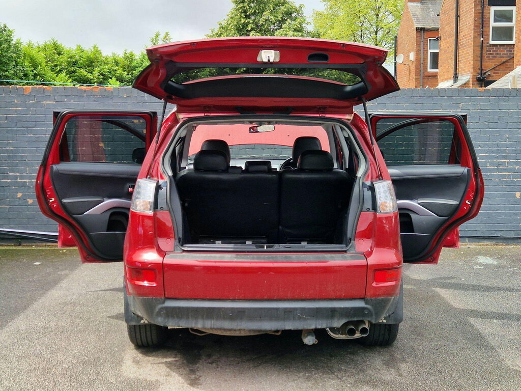 Mitsubishi Outlander Di-d Gx 4 Red #18