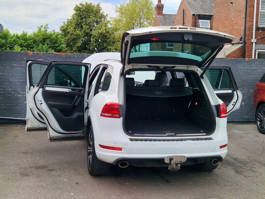 Volkswagen Touareg  Grey #17