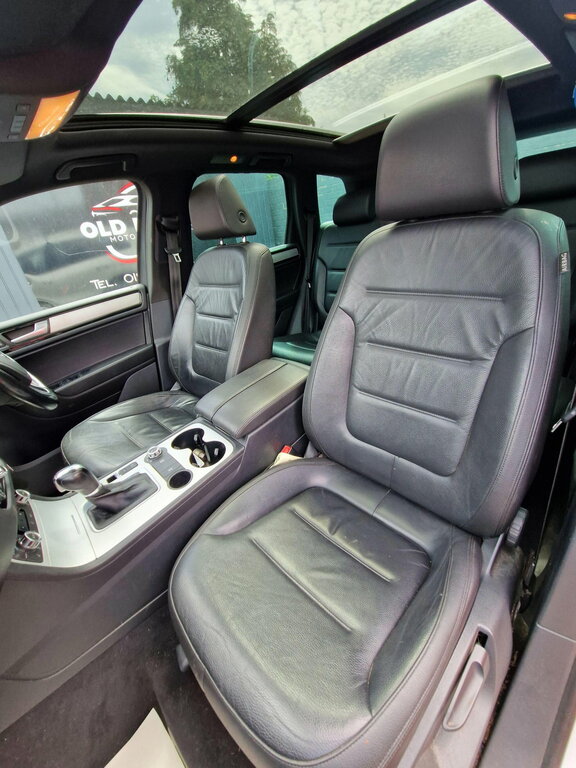 Volkswagen Touareg  Grey #33