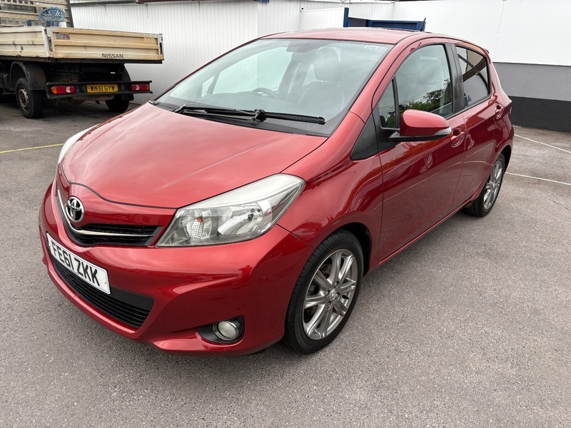 Toyota Yaris Vvt-i Sr Red #3