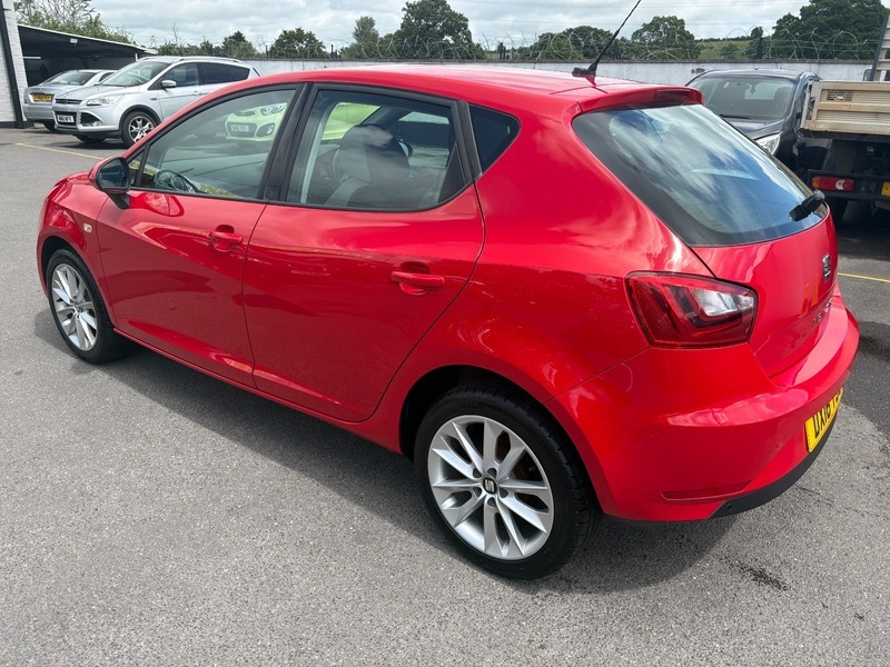 Seat Ibiza Vista Red #5