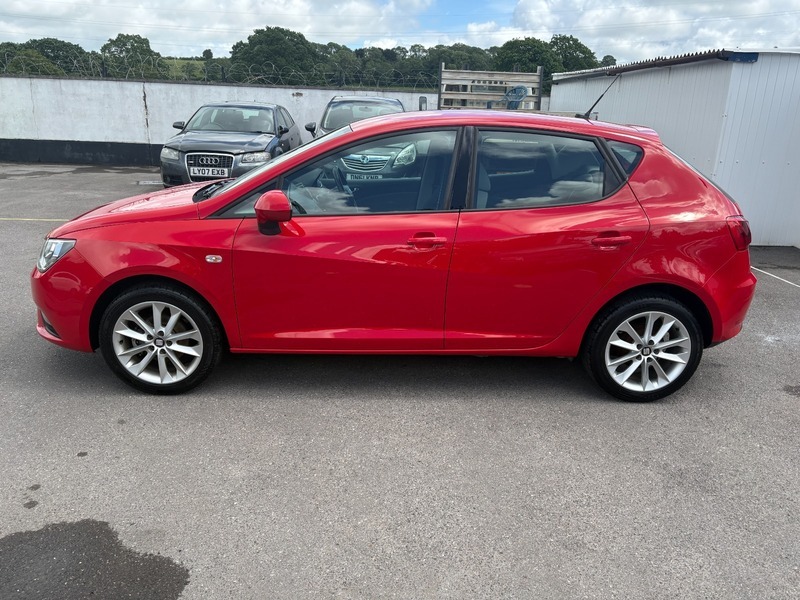 Seat Ibiza Vista Red #4