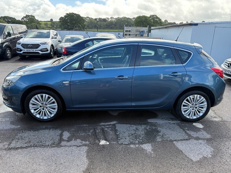 Vauxhall Astra Excite LB14KZW Blue #4