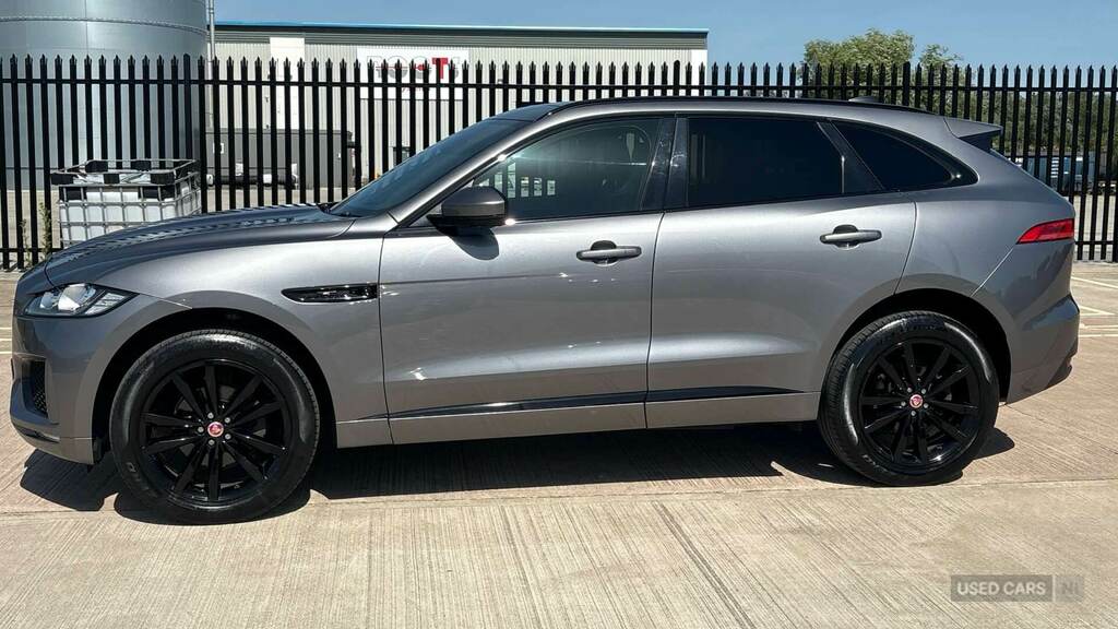 Jaguar F-Pace 2.0D 180 Chequered Flag Awd Grey #4