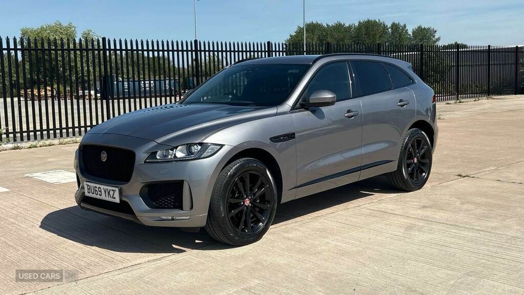 Jaguar F-Pace 2.0D 180 Chequered Flag Awd Grey #2