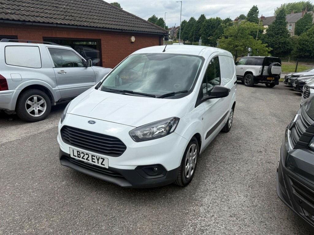 Ford Transit Courier Mpv White #3