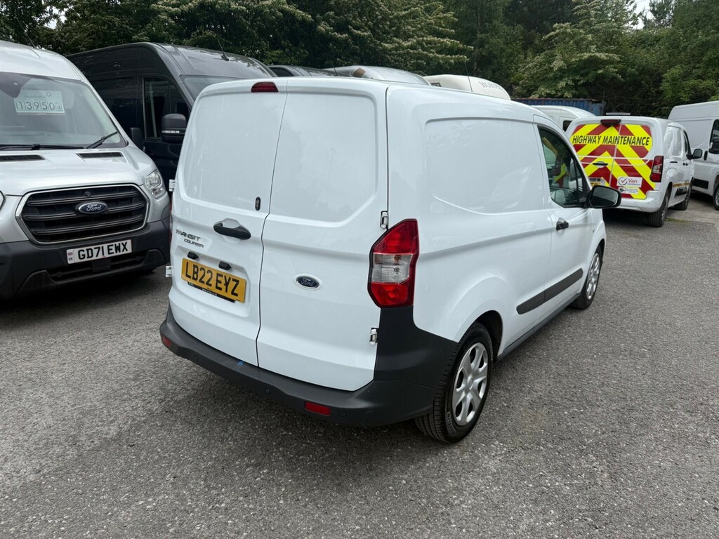Ford Transit Courier Mpv White #6