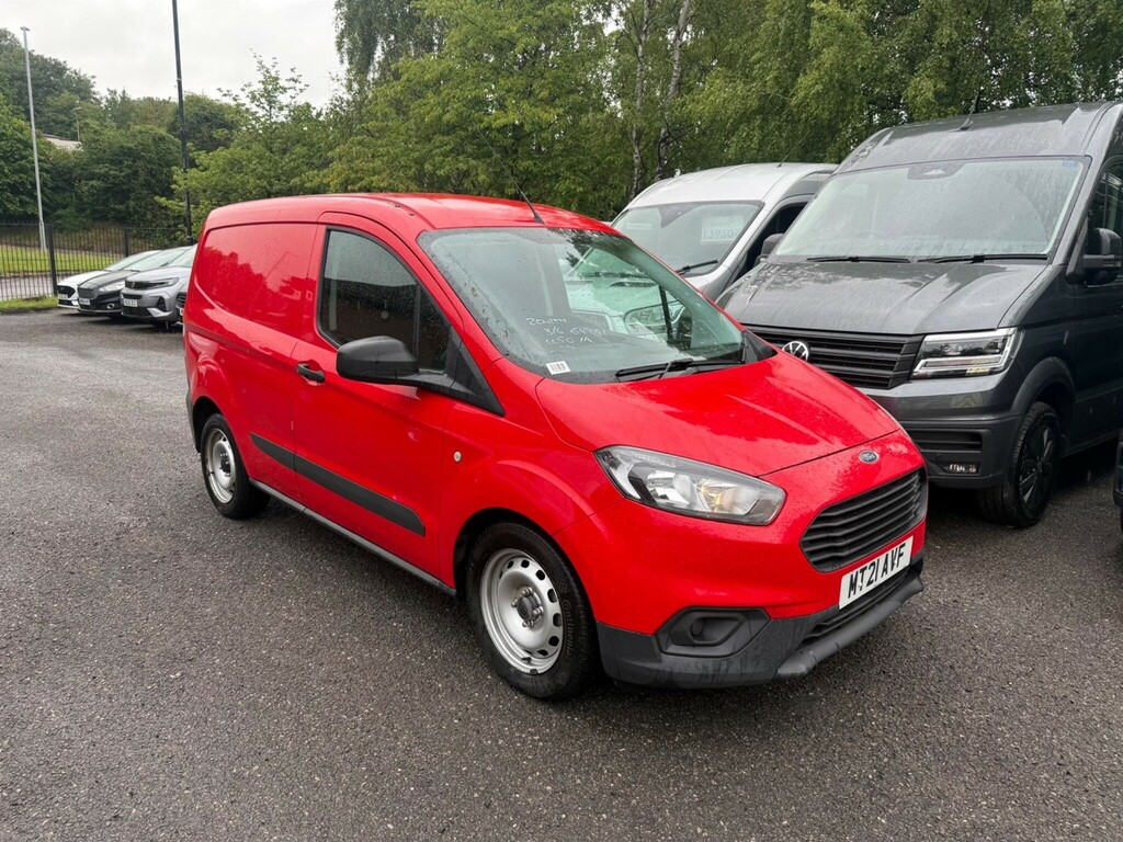 Ford Transit Courier Mpv Red #3