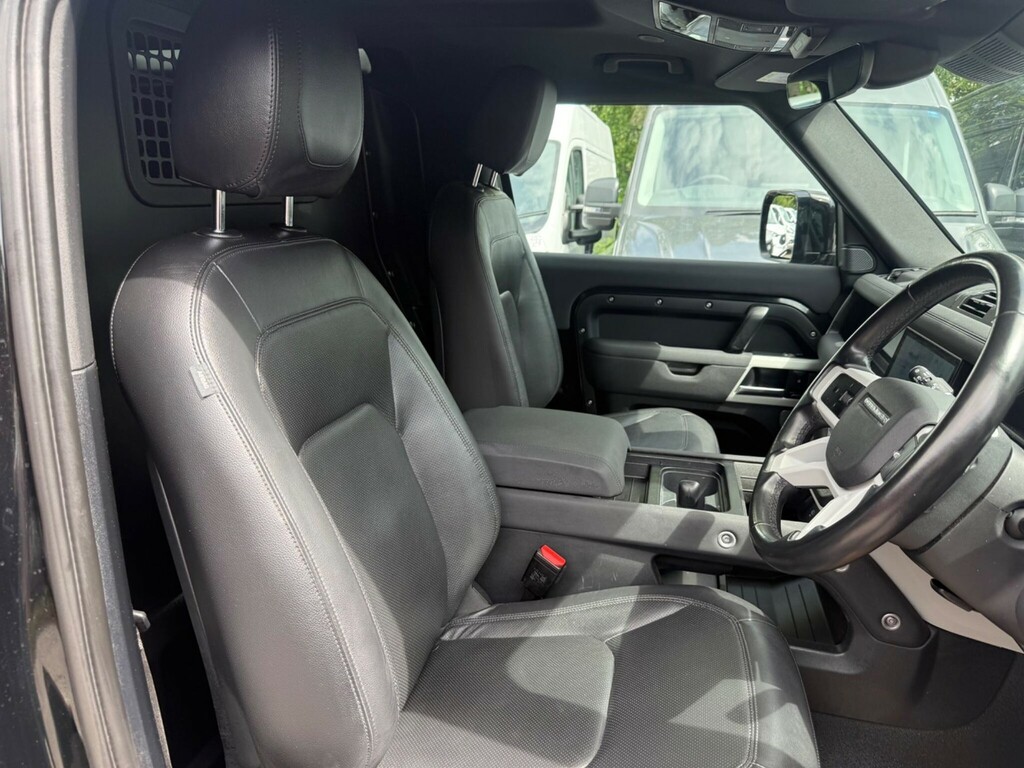 Land Rover Defender 90 3.0 D250 X-dynamic Se 90 Black #11