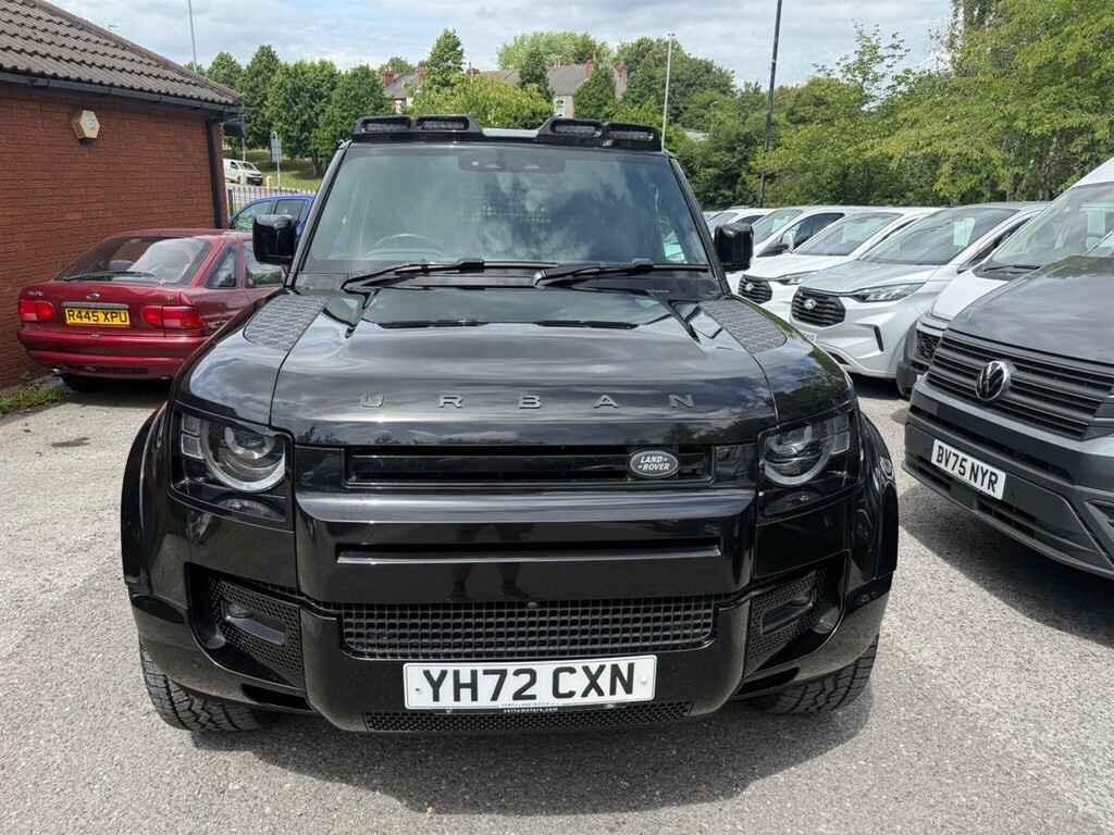Land Rover Defender 90 Suv Black #2