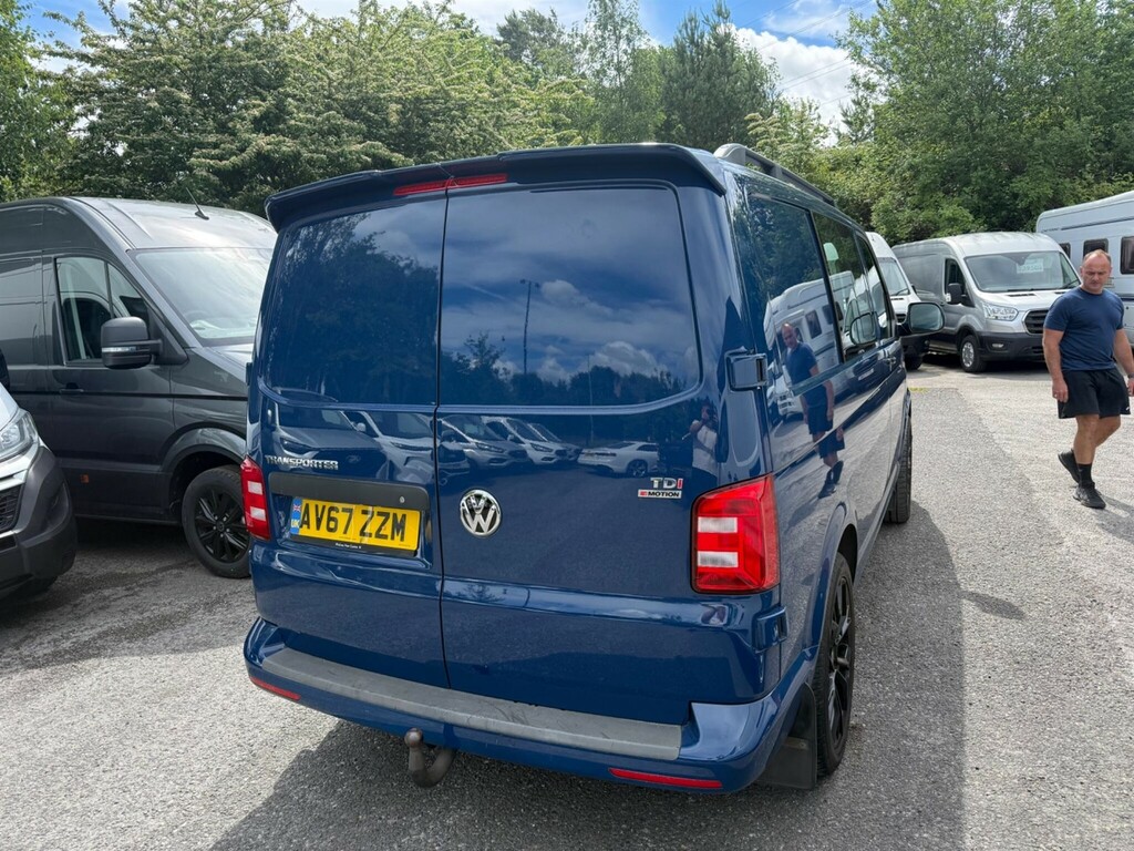 Volkswagen Transporter Combi T32 150 Lwb Trendline White #7