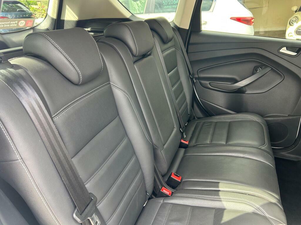 Ford Kuga 2.0 Tdci Titanium 2Wd Black #14