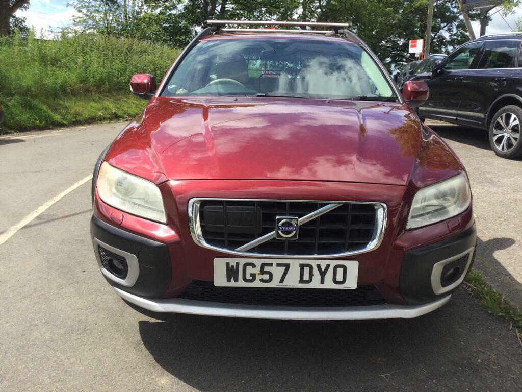 Volvo XC70 2.4 D5 Se Lux Geartronic Awd Euro 4 Red #3