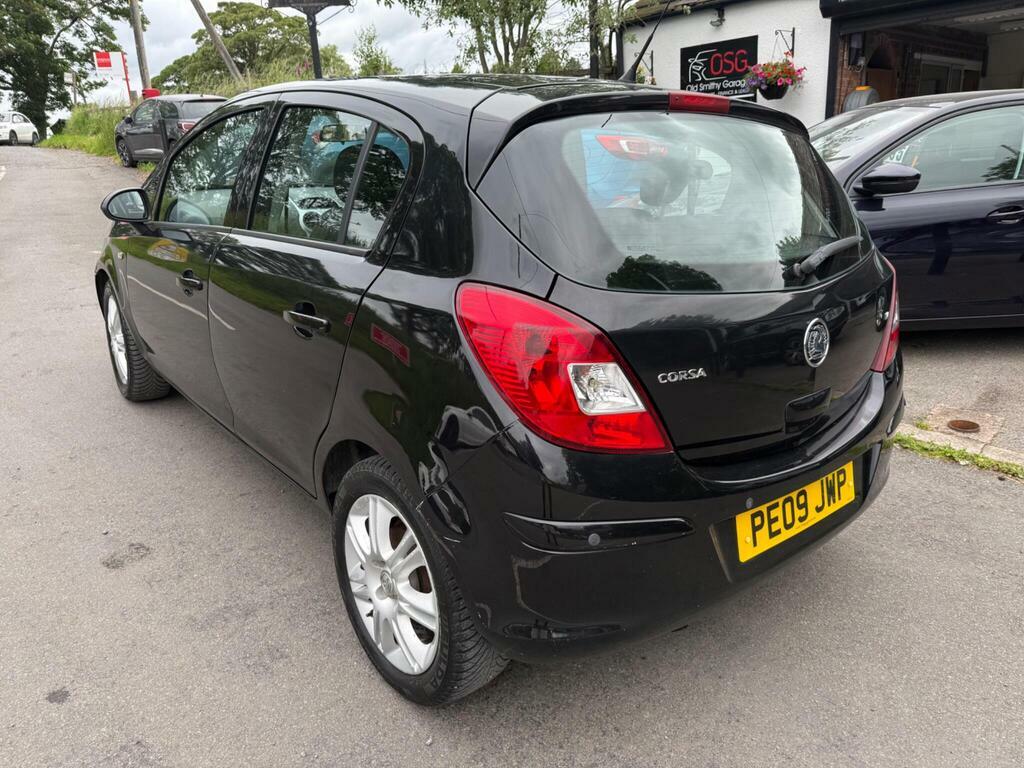 Vauxhall Corsa 1.4I 16V Club Black #6