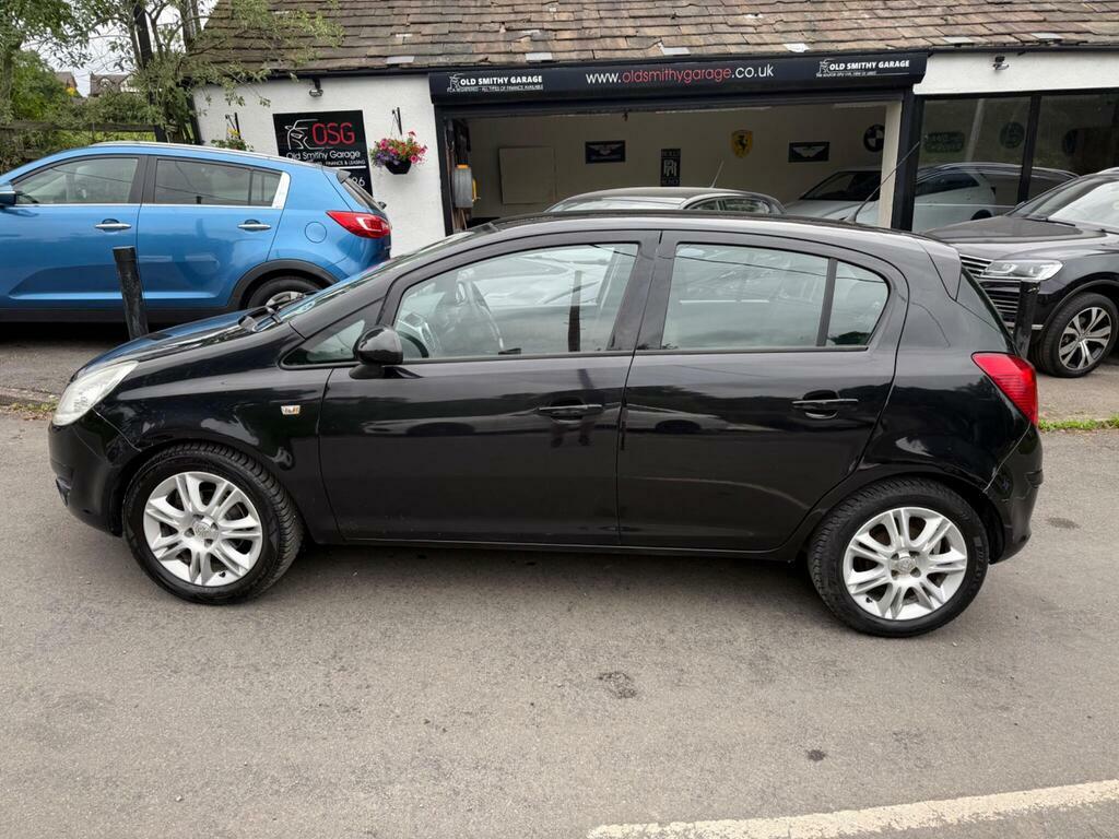Vauxhall Corsa 1.4I 16V Club Black #4