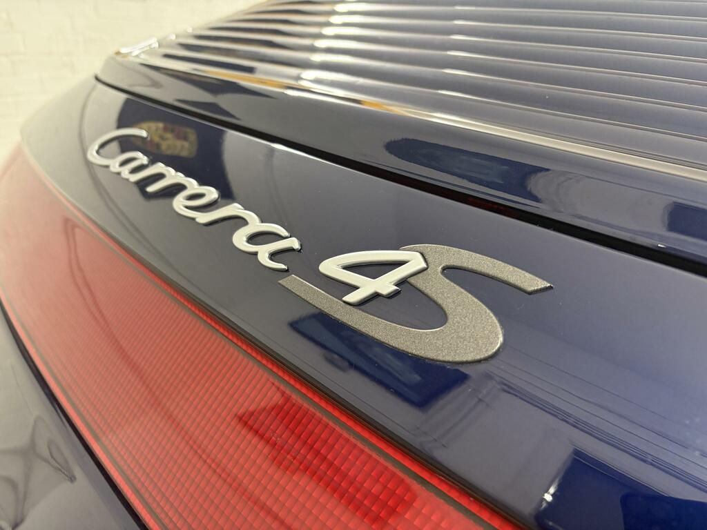 Porsche 911 911 Carrera 4S Black #12