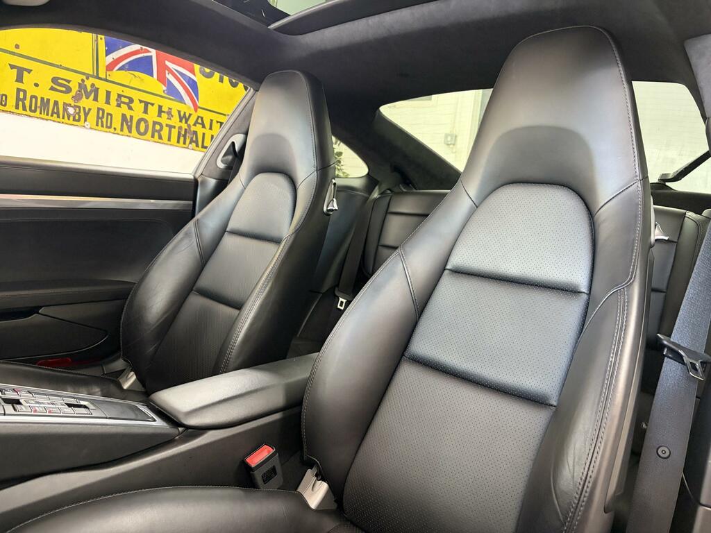 Porsche 911 Carrera Pdk Black #40