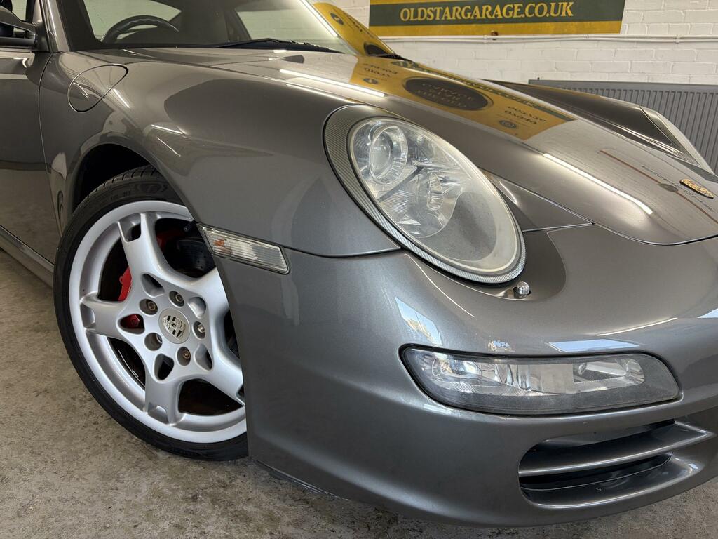 Porsche 911 Black A1a1. Racing Black #10