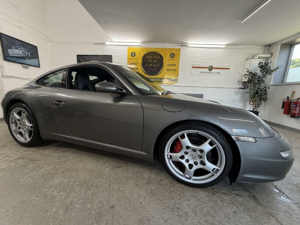 Porsche 911 Black A1a1. Racing Black #8