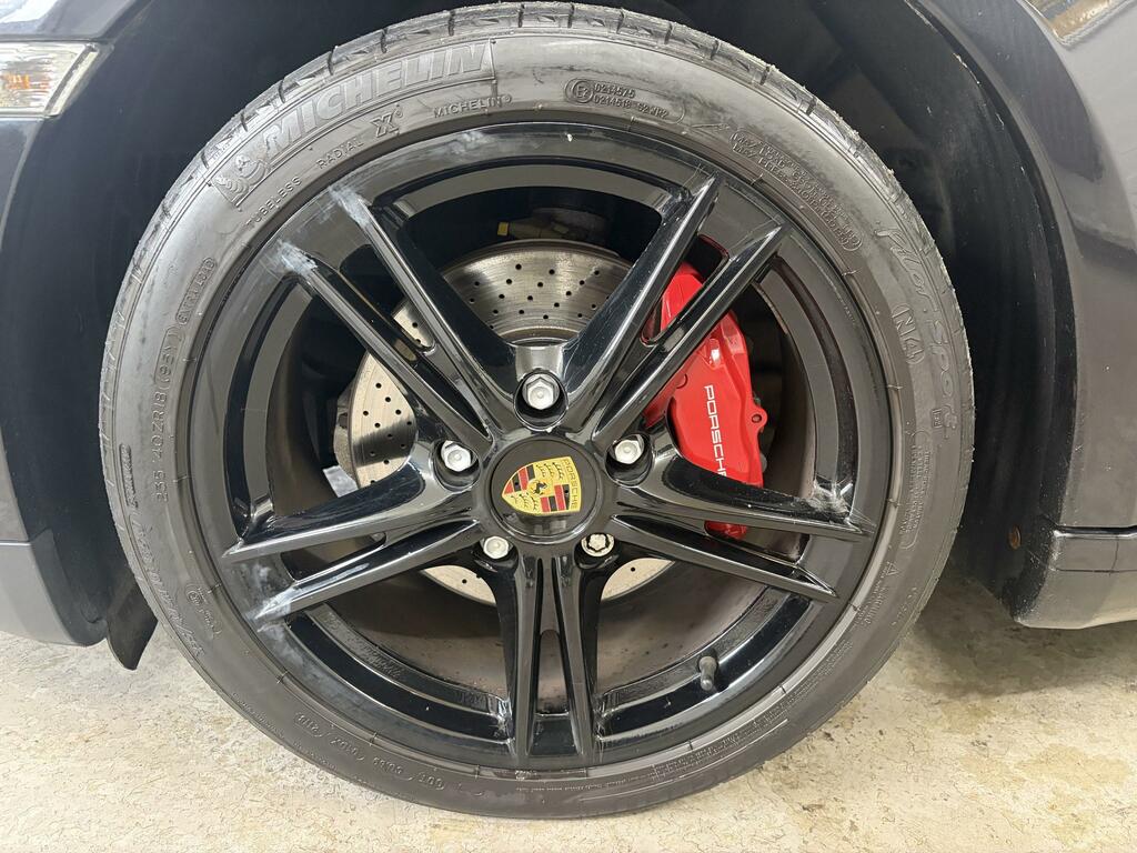 Porsche Cayman 3.4 987 S  #17