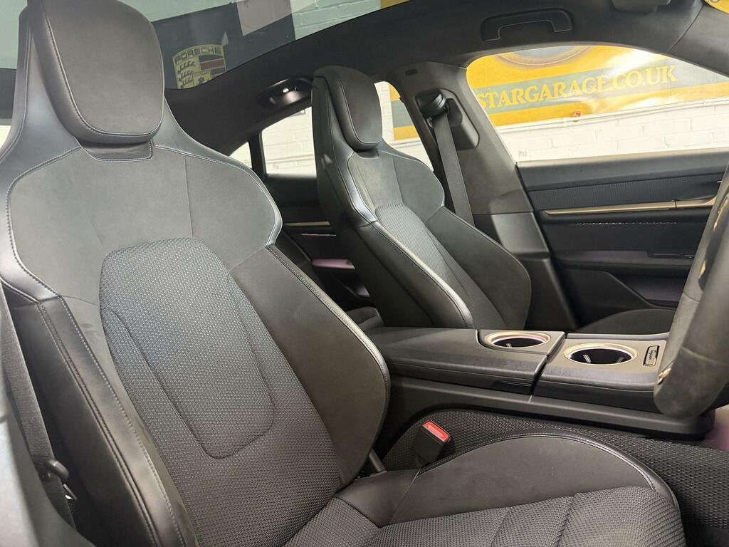 Porsche Taycan 420Kw 4S 93Kwh Red #29