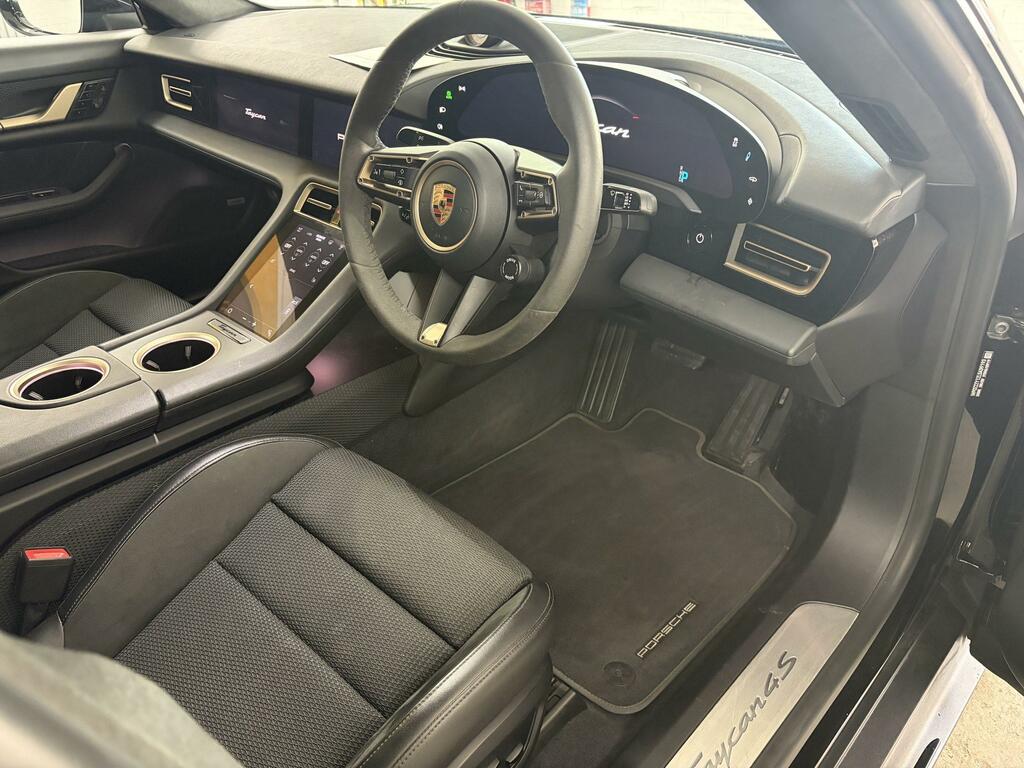 Porsche Taycan 420Kw 4S 93Kwh Red #21