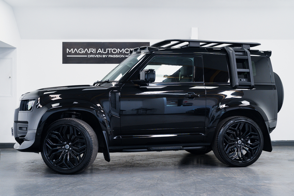 Land Rover Defender 90 Defender Hse D Mhev WJ23DZB Black #4