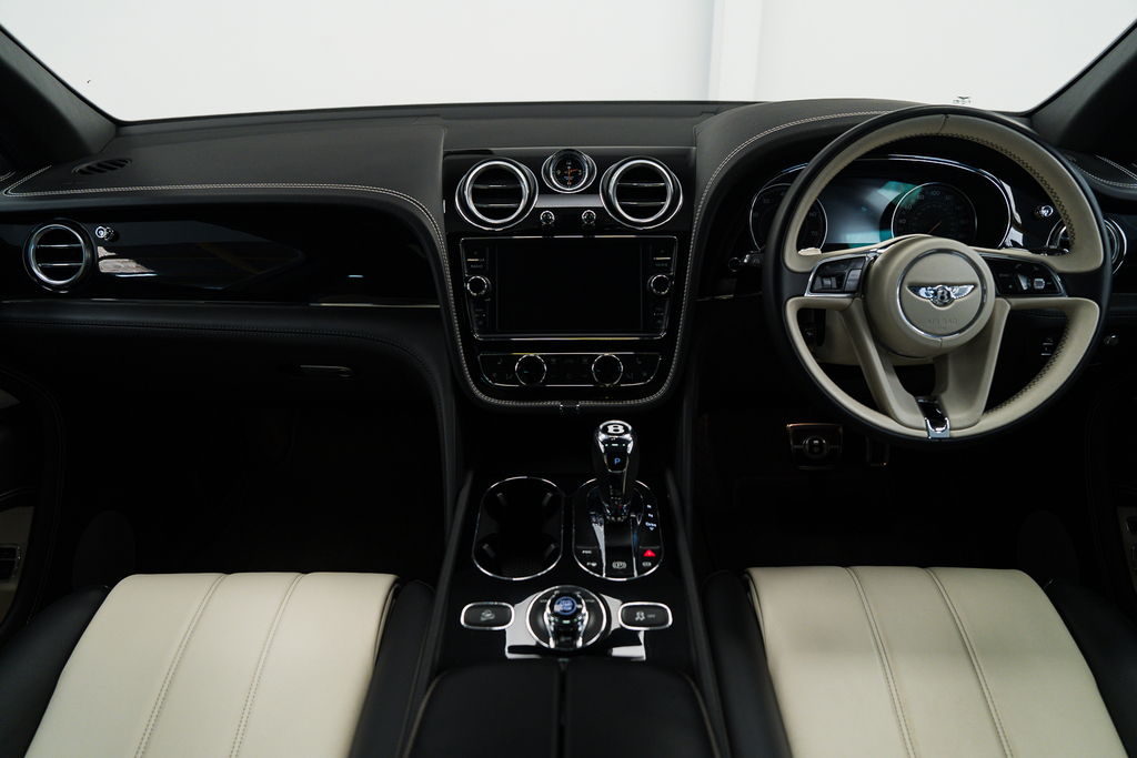 Bentley Bentayga 6.0 W12 Black #42