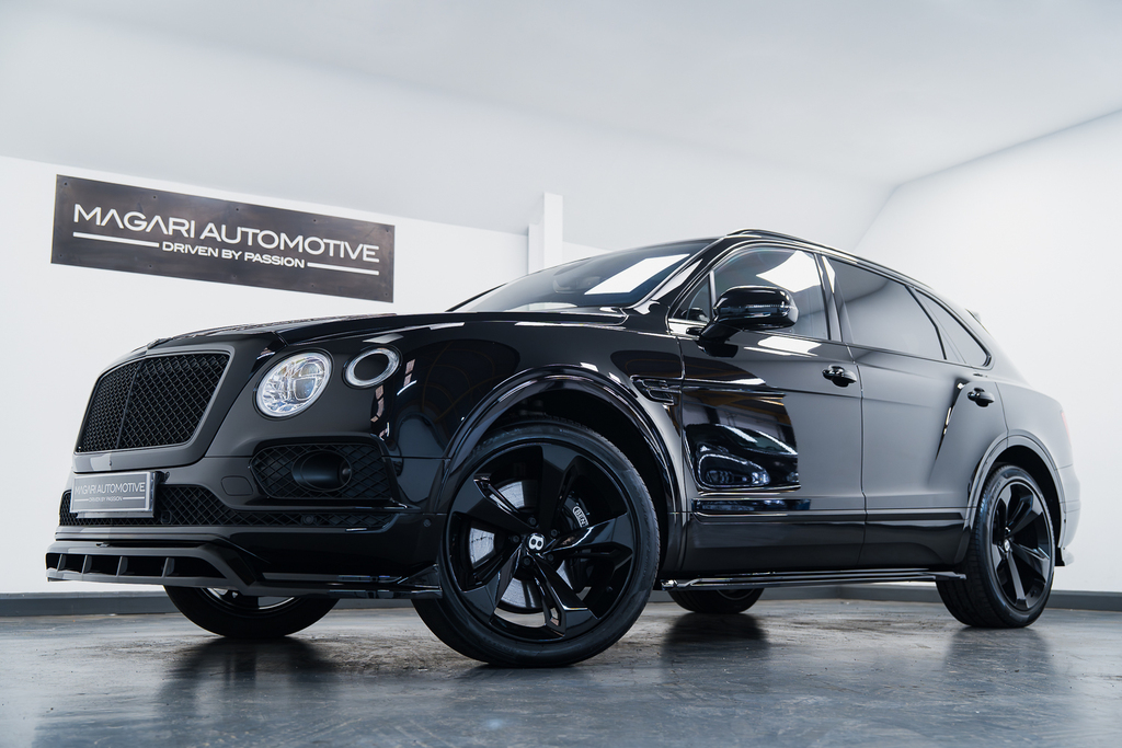 Bentley Bentayga 6.0 W12 Black #69
