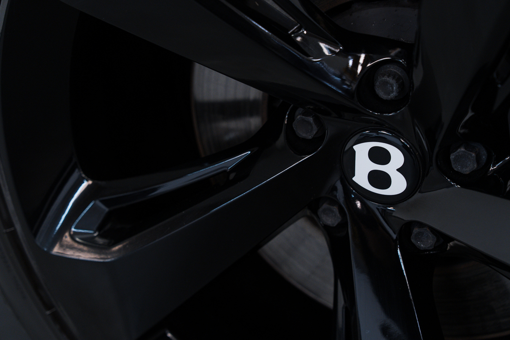 Bentley Bentayga 6.0 W12 Black #33