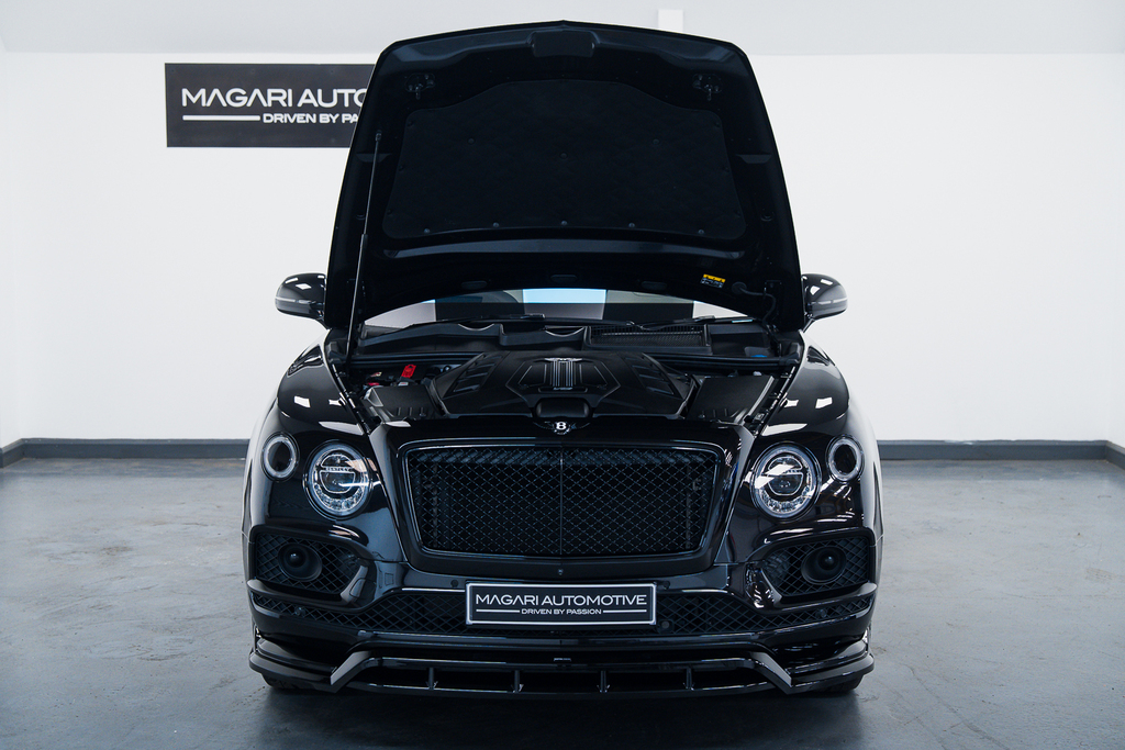 Bentley Bentayga 6.0 W12 Black #68