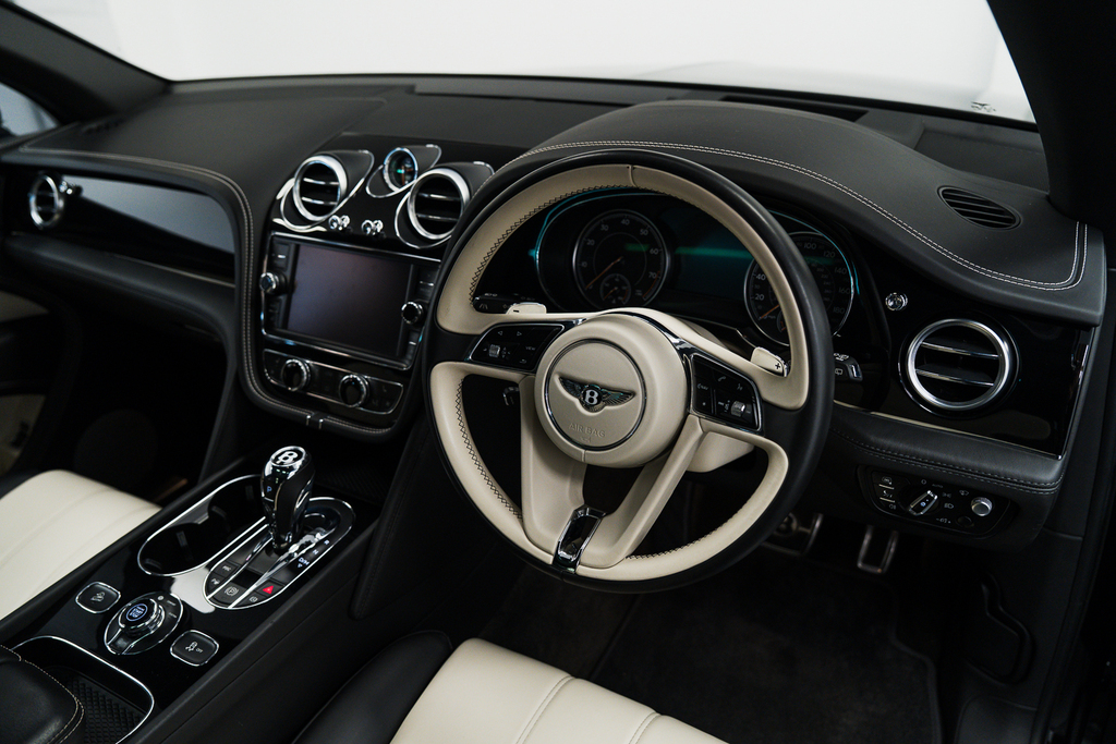 Bentley Bentayga 6.0 W12 Black #39