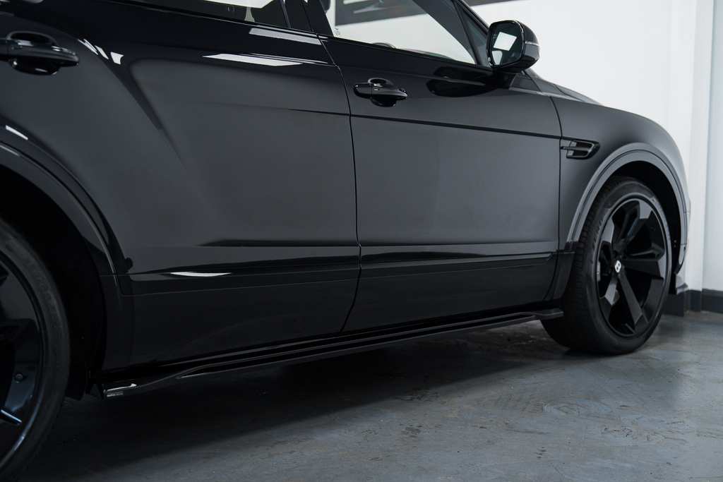 Bentley Bentayga 6.0 W12 Black #27