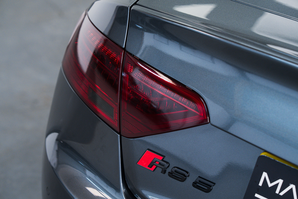 Audi RS5 Fsi V8 #16