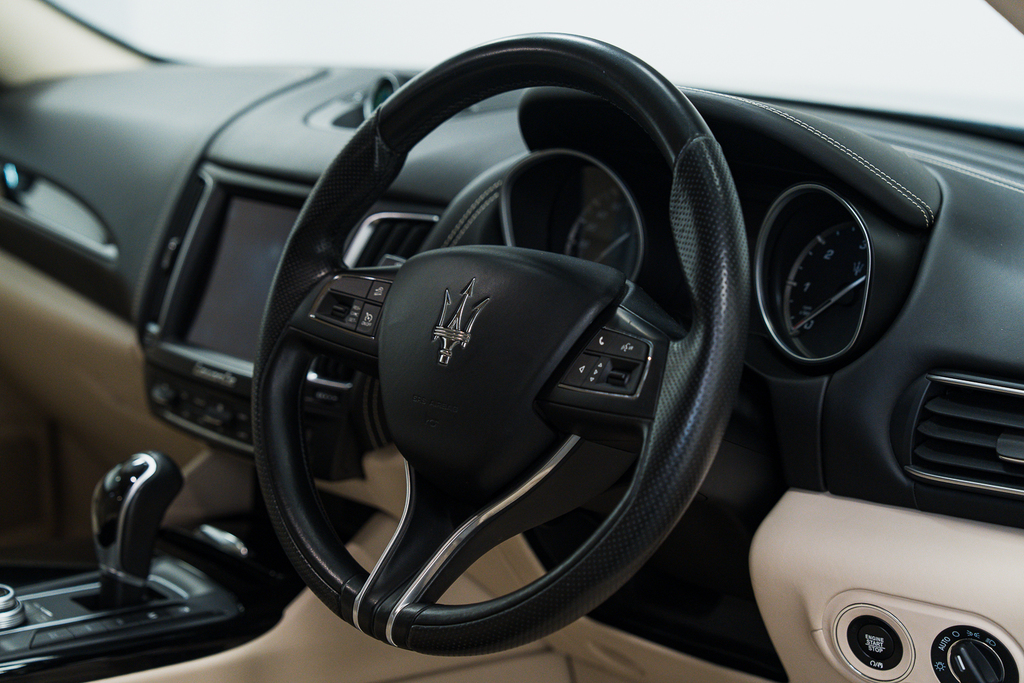 Maserati Levante S  #39