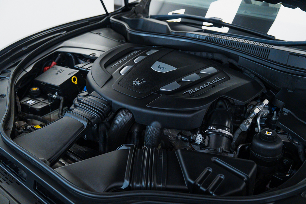 Maserati Levante S  #65