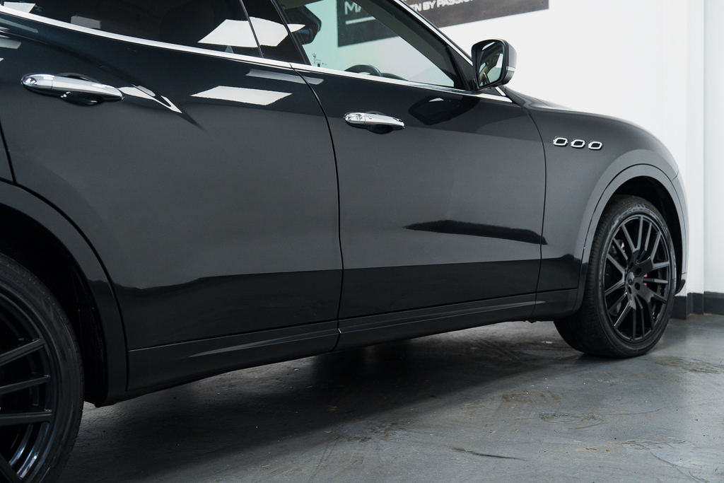 Maserati Levante S  #27